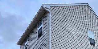 Best Engineered Wood Siding  in Briarcliff, TX